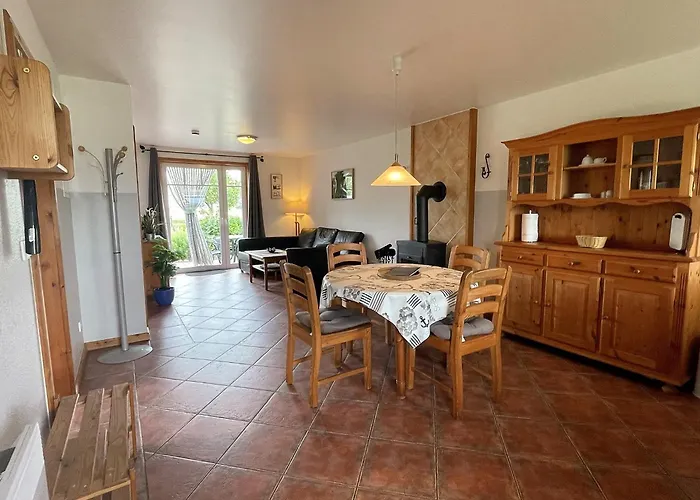 Vakantiehuis Ferienhaushaelfte Andreas *