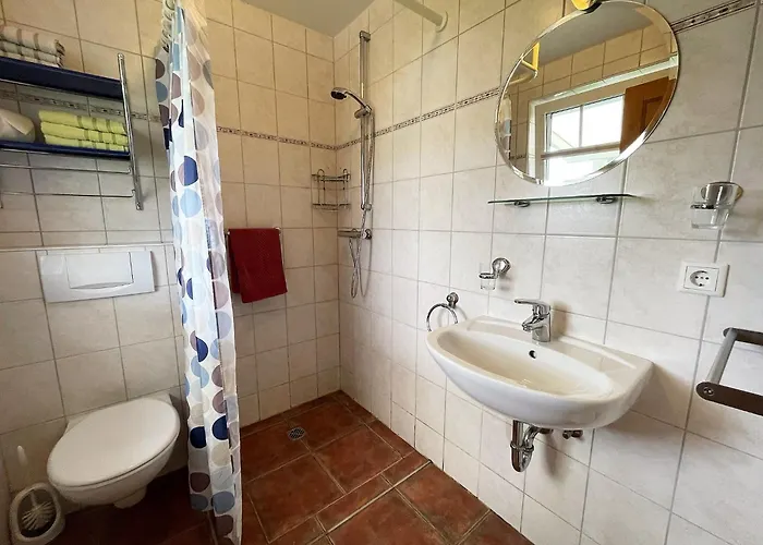 Vakantiehuis Ferienhaushaelfte Andreas *